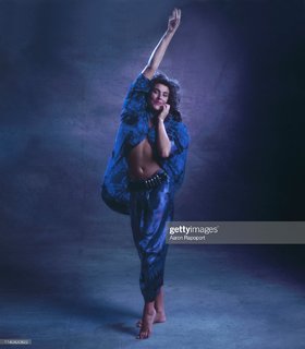 Laura Branigan feet photo 9