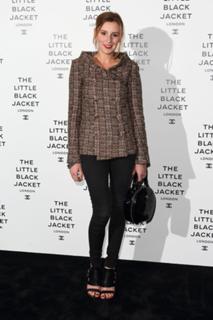 Laura Carmichael feet photo 15