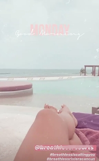 Laura Carmine feet photo 2