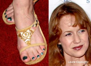 Laura Cayouette feet photo 4