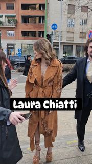 Laura Chiatti feet photo 6