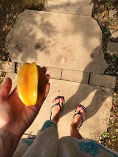 Laura Cosoi feet photo 8