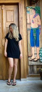 Laura Cosoi feet photo 8