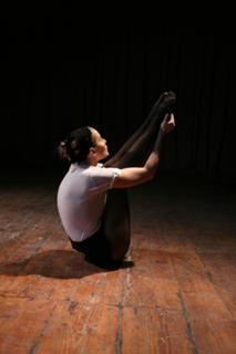 Laura Cosoi feet photo 15