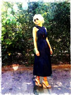 Laura Cosoi feet photo 3