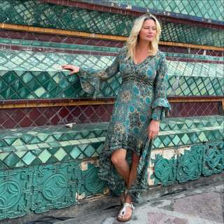 Laura Cosoi feet photo 20