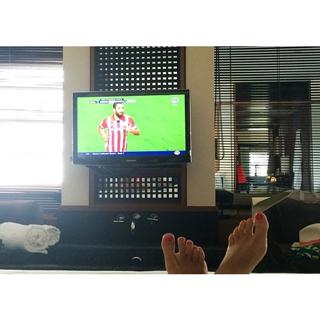 Laura Cremaschi feet photo 7