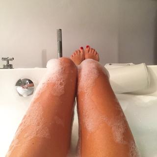 Laura Cremaschi feet photo 7