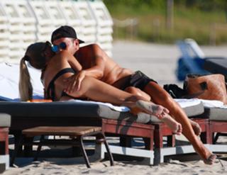 Laura Cremaschi feet photo 5