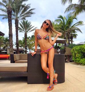 Laura Cremaschi feet photo 5