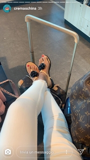 Laura Cremaschi feet photo 14