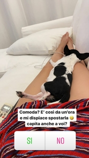Laura Cremaschi feet photo 1