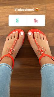 Laura Cremaschi feet photo 15