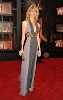 Laura Dern feet photo thumbnail