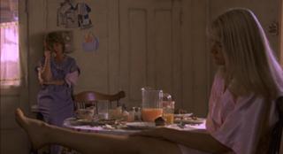 Laura Dern feet photo thumbnail