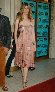Laura Dern feet photo thumbnail