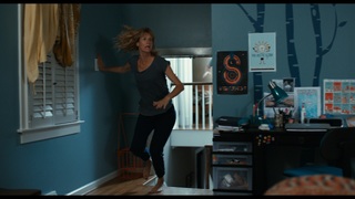 Laura Dern feet photo thumbnail
