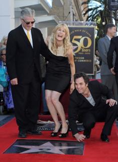 Laura Dern feet photo thumbnail