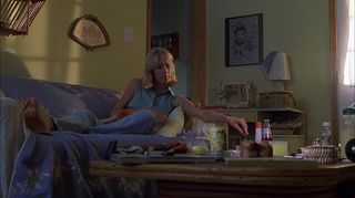 Laura Dern feet photo 16