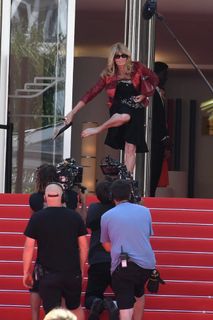 Laura Dern feet photo 6