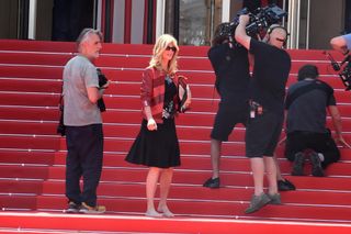 Laura Dern feet photo 5