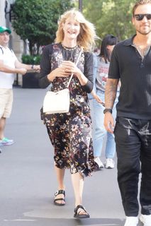 Laura Dern feet photo 1