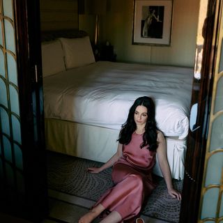 Laura Donnelly feet photo 6