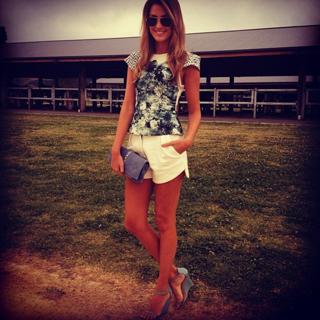Laura Dundovic feet photo 6