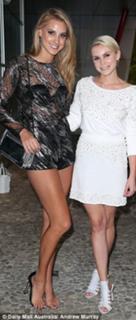 Laura Dundovic feet photo 6