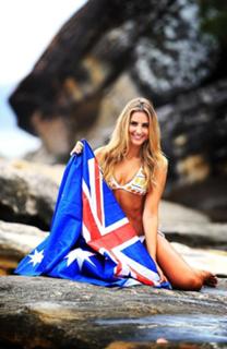 Laura Dundovic feet photo 20