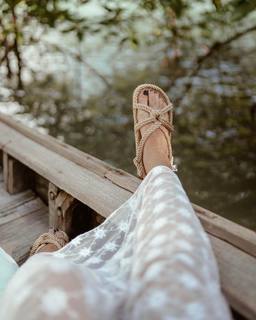 Laura Escanes feet photo 1