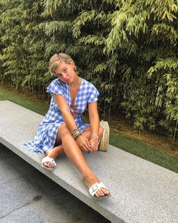 Laura Escanes feet photo 9