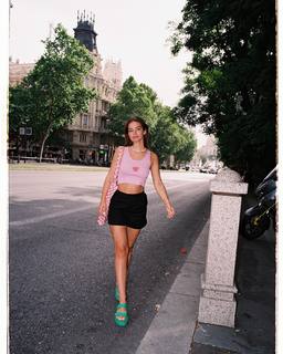 Laura Escanes feet photo 8