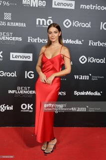 Laura Escanes feet photo 8