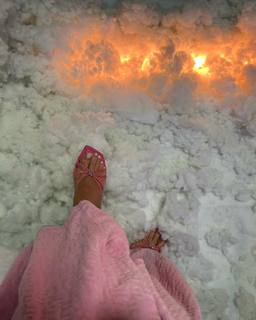 Laura Escanes feet photo 14