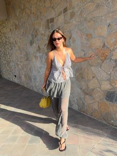 Laura Escanes feet photo 3