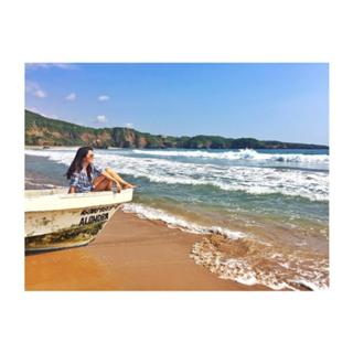 Laura González feet photo thumbnail