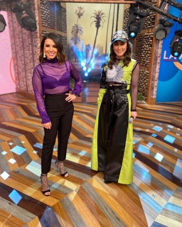 Laura González feet photo thumbnail