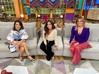 Laura González feet photo thumbnail