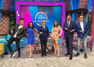 Laura González feet photo thumbnail