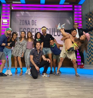 Laura González feet photo thumbnail