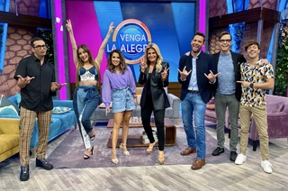 Laura González feet photo thumbnail