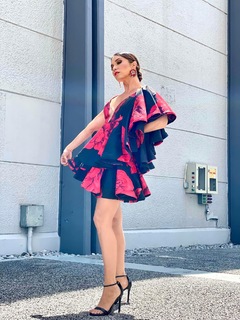 Laura González feet photo thumbnail