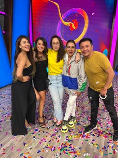 Laura González feet photo thumbnail