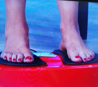 Laura González feet photo thumbnail