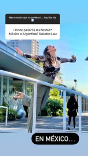 Laura González feet photo thumbnail