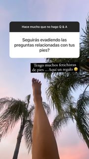 Laura González feet photo thumbnail