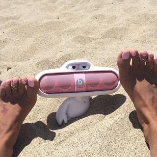 Laura Govan feet photo 15