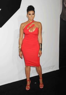 Laura Govan feet photo 2