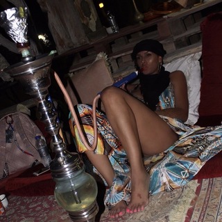 Laura Govan feet photo 17